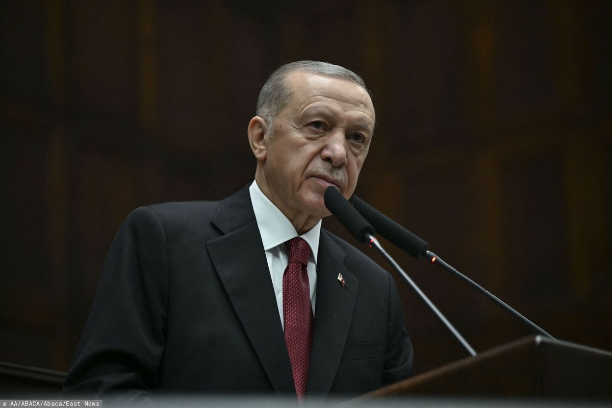 Prezydent Turcji i przywódca Partii Sprawiedliwości i Rozwoju (AK) Recep Tayyip Erdogan