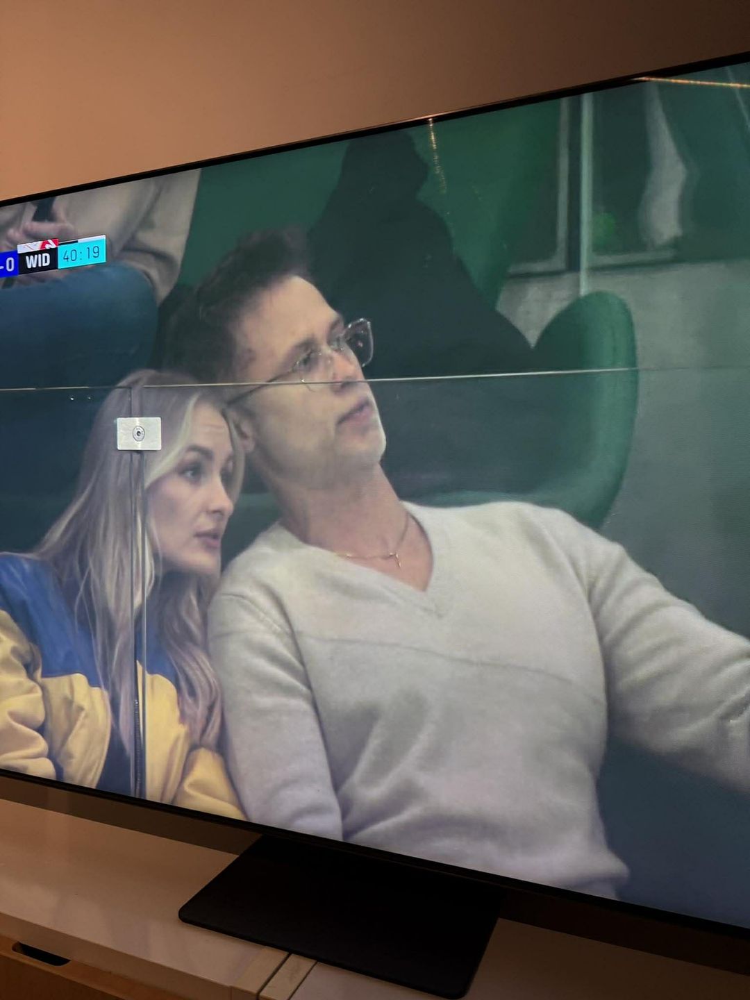 Maciej Zakościelny i Sara Janicka razem na meczu 