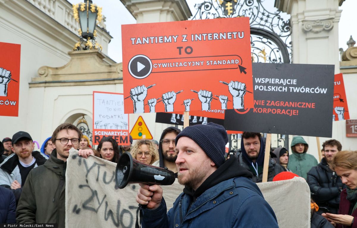 Tantiemowy Sztab Kryzysowy protestował przed budynkiem Ministerstwa Kultury
