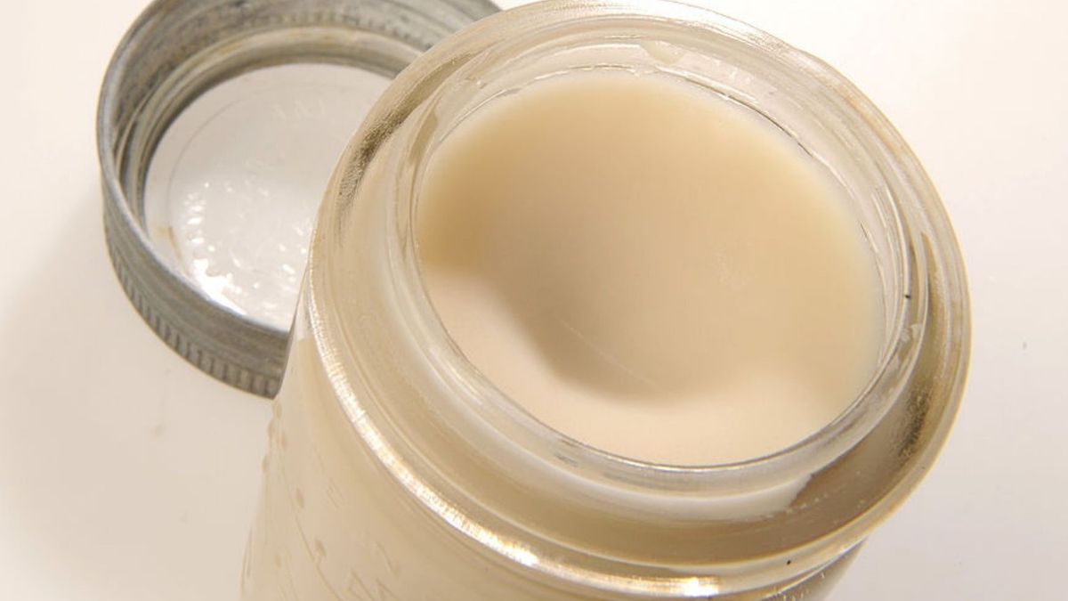 Smalec pomaga na ból stawów