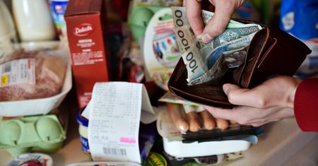 Koszyk wielkanocny droższy niż rok temu. Oto jak wzrosły ceny świątecznych produktów