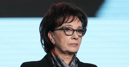 Witek pokieruje zespołem PiS ws. sprzedaży działki pod CPK