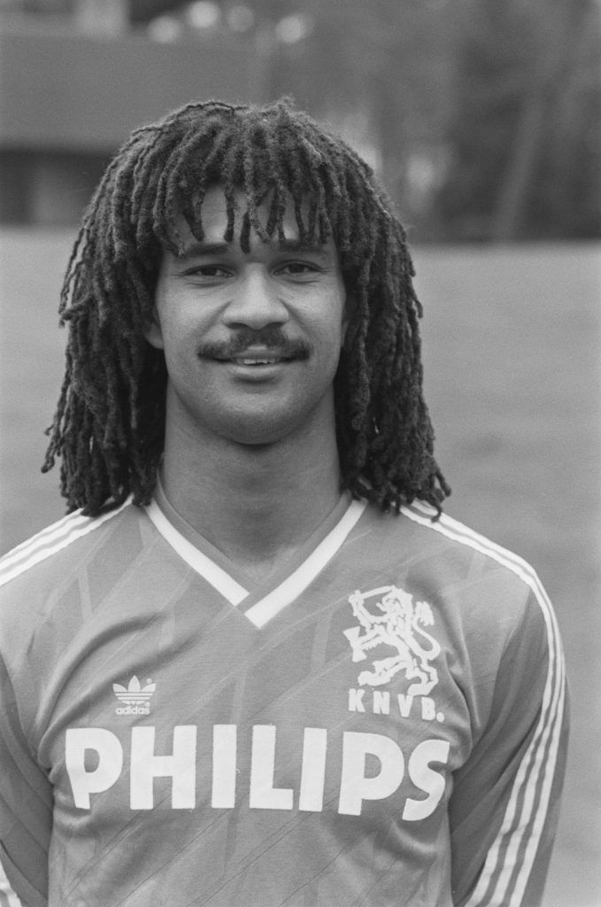 Obrazek posiada pusty atrybut alt; plik o nazwie ruud_gullit_1988-679x1024.jpg
Ruud Gullit zamienił PSV Eindhoven na AC Milan za 18 mln guldenów holenderskich fot. Rob C. Croes/CC0
