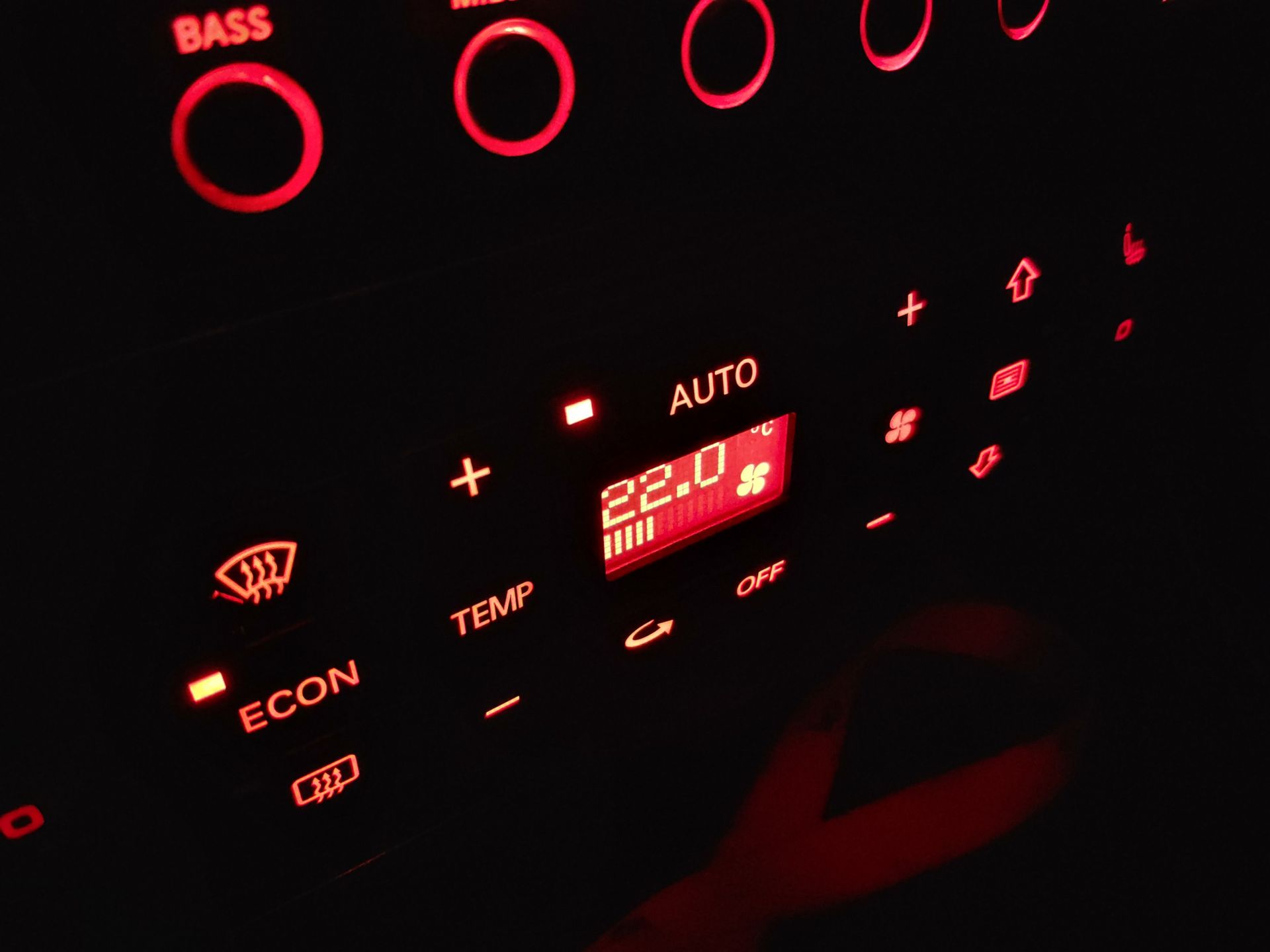 Test Xiaomi Mi 8 – przypomina iPhone'a X, ale nie ceną 22