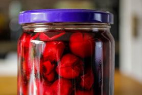 Regulują cykl snu. Jedz, by znów spać jak dziecko i budzić się wypoczętym