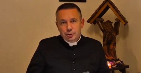 Ksiądz ujawnił dane dot. chrztów i pogrzebów. "Smutny bilans"