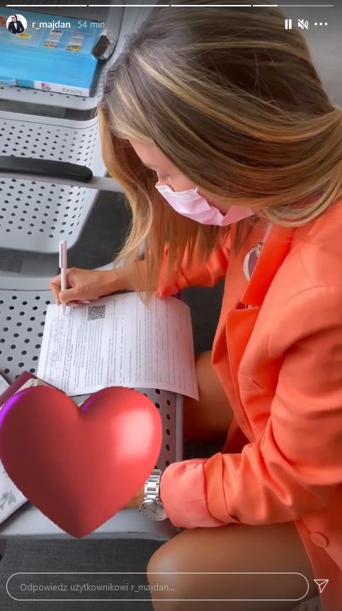 Małgorzata Rozenek wyrywa telefon z ręki Radka Majdana