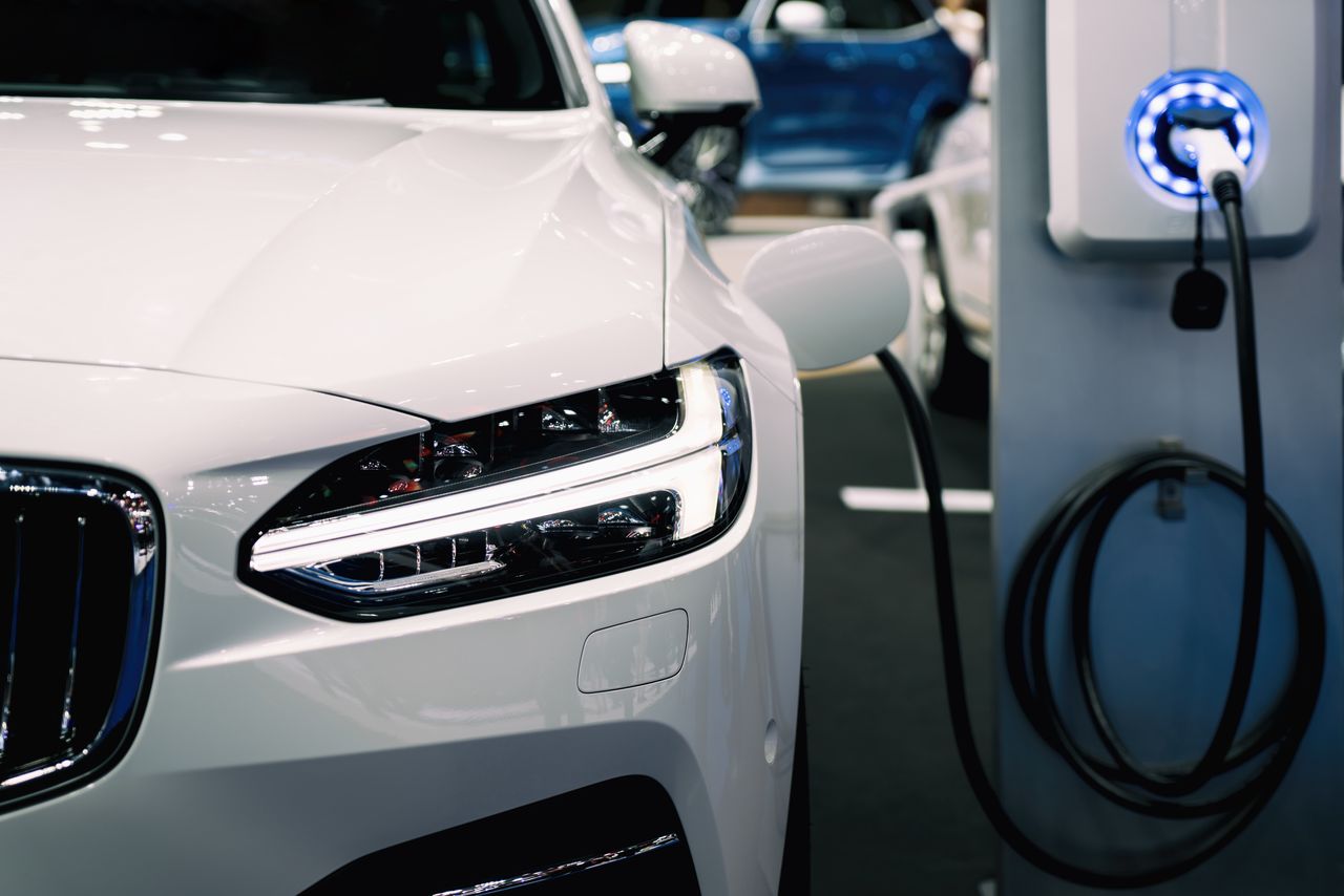Bydgoszcz: Za trzy lata co szósty nowo rejestrowany w Polsce samochód będzie elektryczny?