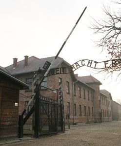 Facebook usunął wpis o obozie w Auschwitz. Nie milkną kontrowersje