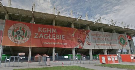 Koronawirus w Polsce. Domowa izolacja piłkarzy rezerw Zagłębia Lubin. Jeden z zawodników ma COVID-19