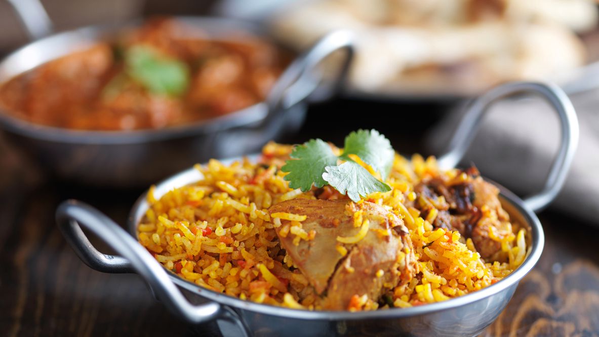 Ryż basmati świetnie pasuje do kurczaka