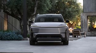 Toyota zaskoczyła wszystkich. Nowy Highlander jest elektrykiem