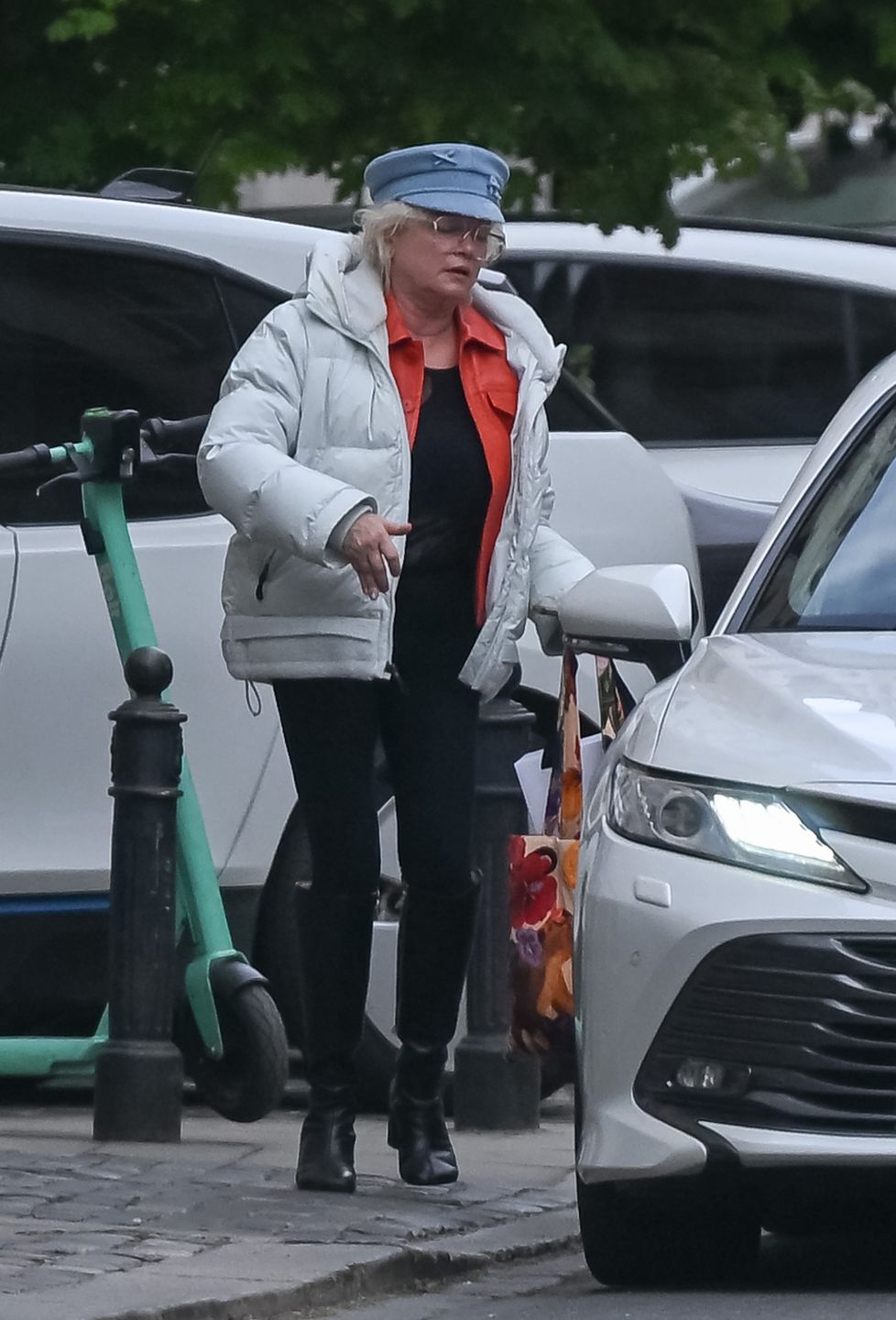 Katarzyna Figura uskutecznia wypad do knajpy