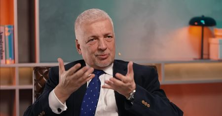 Czeka nas problem z emeryturami? "System oparty jest na demografii"