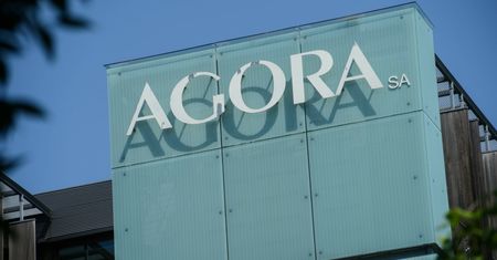 Agora przeprowadzi zwolnienia grupowe. Oto na jakie pieniądze mogą liczyć pracownicy