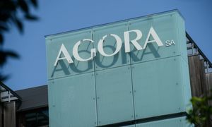 Agora przeprowadzi zwolnienia grupowe. Oto na jakie pieniądze mogą liczyć pracownicy