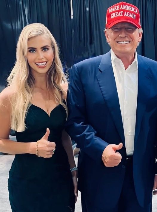 Katie Zacharia i Trump 