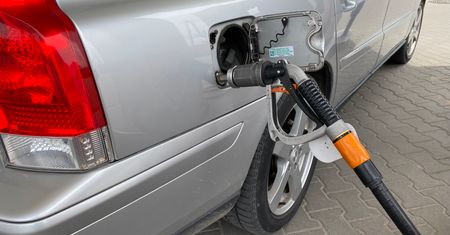 Eksperci podpowiadają, jak dobrze kupić auto na LPG. Wpadki bywają kosztowne