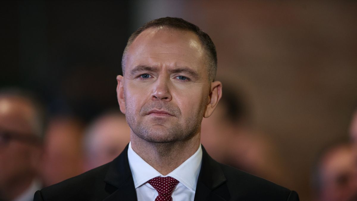 Katowice, 05.12.2025. Prezydent RP Karol Nawrocki podczas uroczystej Akademii Barbórkowej KWK ?Staszic-Wujek?, 5 bm. w Muzeum Hutnictwa Cynku ?Walcownia" w Katowicach. (jm) PAP/Jarek Praszkiewicz