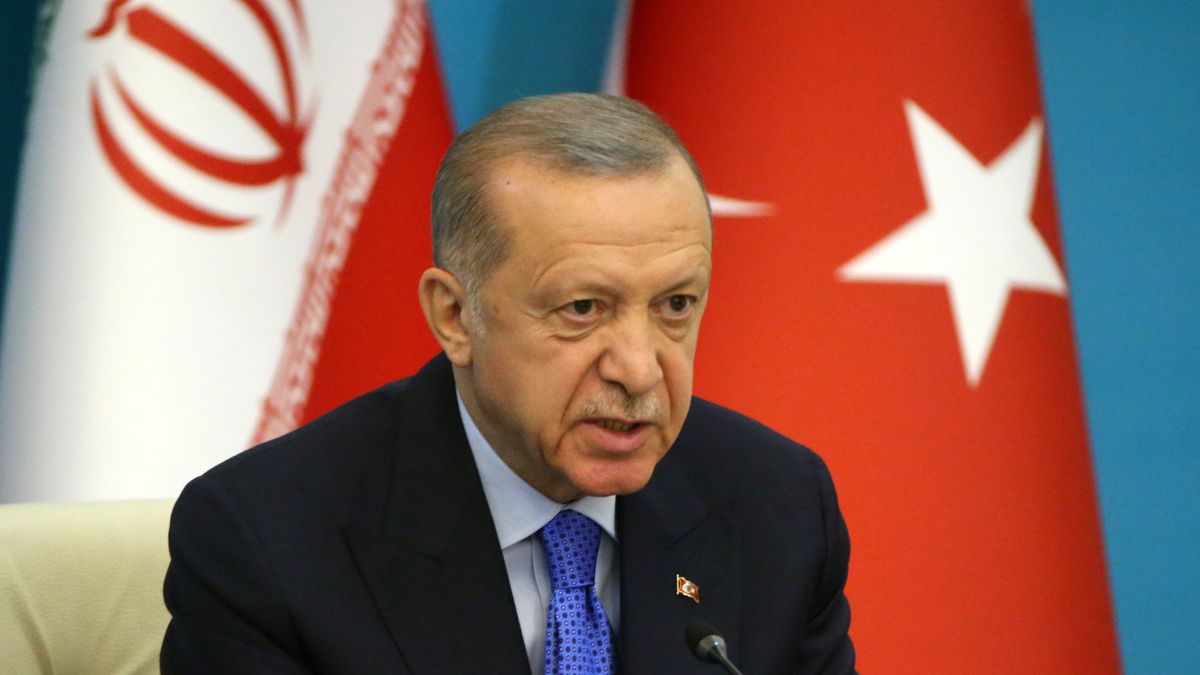 Erdogan zagroził Grecji. Reagują Czechy