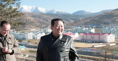 Kim Dzong Un uciął wszelkie plotki. Nowe zdjęcia dyktatora Korei Północnej