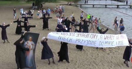Tańczące zakonnice zachęcają do przyjazdu na Światowe Dni Młodzieży!