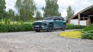 Pierwsza jazda: Toyota RAV4 Plug-in Hybrid – takiego zasięgu na jednym ładowaniu się nie spodziewałem