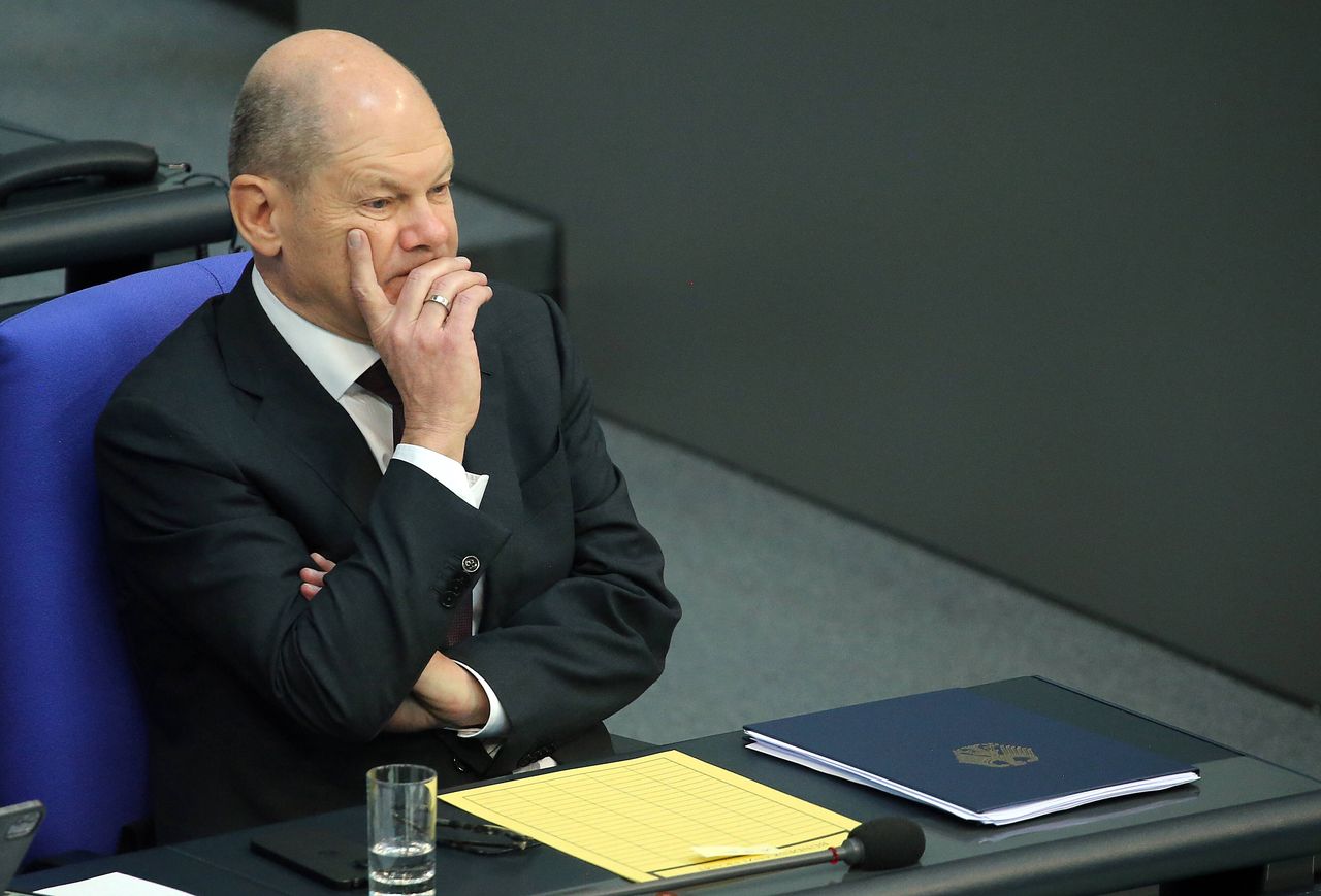 Zwrot ws. terminalu w Hamburgu. Tego rząd Scholza nie przewidział