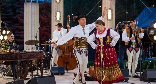 „Krywań” i Staszek Karpiel Bułecka &amp; Future Folk gwiazdami „Biesiady góralskiej” w Zakopanem