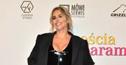 Monika Goździalska na premierze. Na body zarzuciła tylko marynarkę