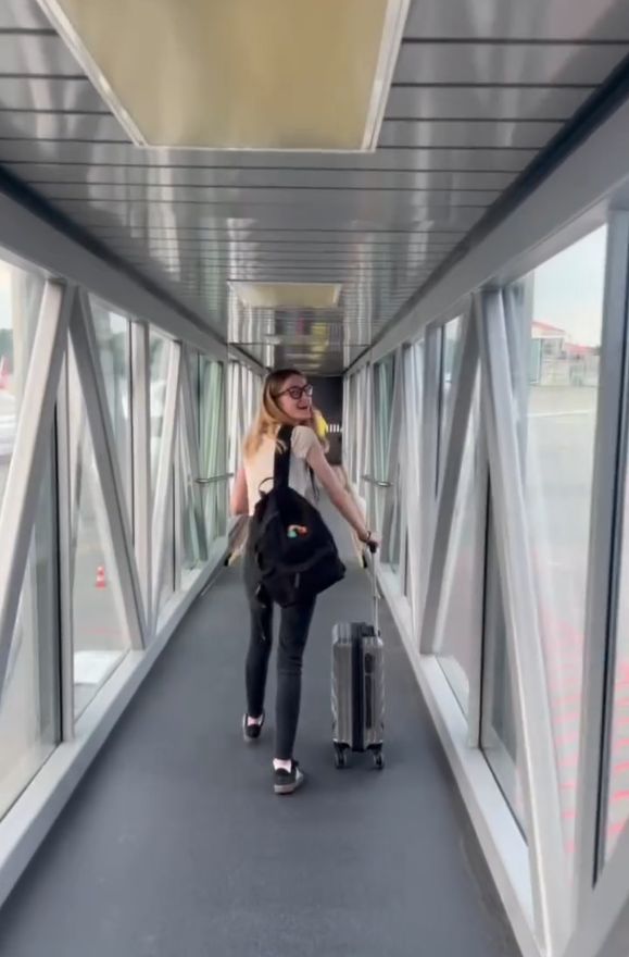 Joanna z "Rolnika" poleciała do Turcji po nowe zęby