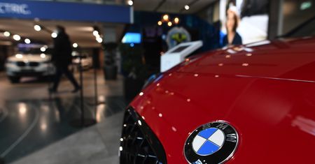 Nowa usługa BMW naprawi samochód zdalnie lub zaprosi do serwisu