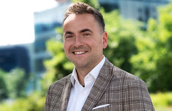 Były naczelny "Pulsu Biznesu" zakłada nowe medium. Wśród inwestorów Rafał Brzoska