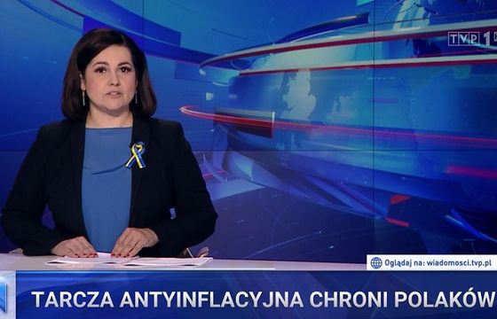 Dziennikarze kpią z „Wiadomości” TVP: podwyżki opłat do 40 proc. to „same dobre informacje z rządu”