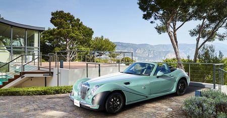 Mitsuoka Himiko, czyli co, gdyby Mazda MX-5 cofnęła się w czasie