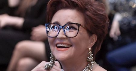 Wyglądała obłędnie na gali. Jolanta Kwaśniewska wkroczyła w czarnej sukni