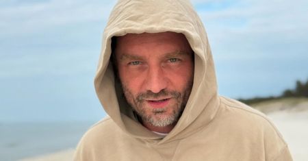 RZADKI WIDOK: Marcin Rogacewicz zabrał synka na męski wypad i pochwalił się wspólnym zdjęciem (FOTO)
