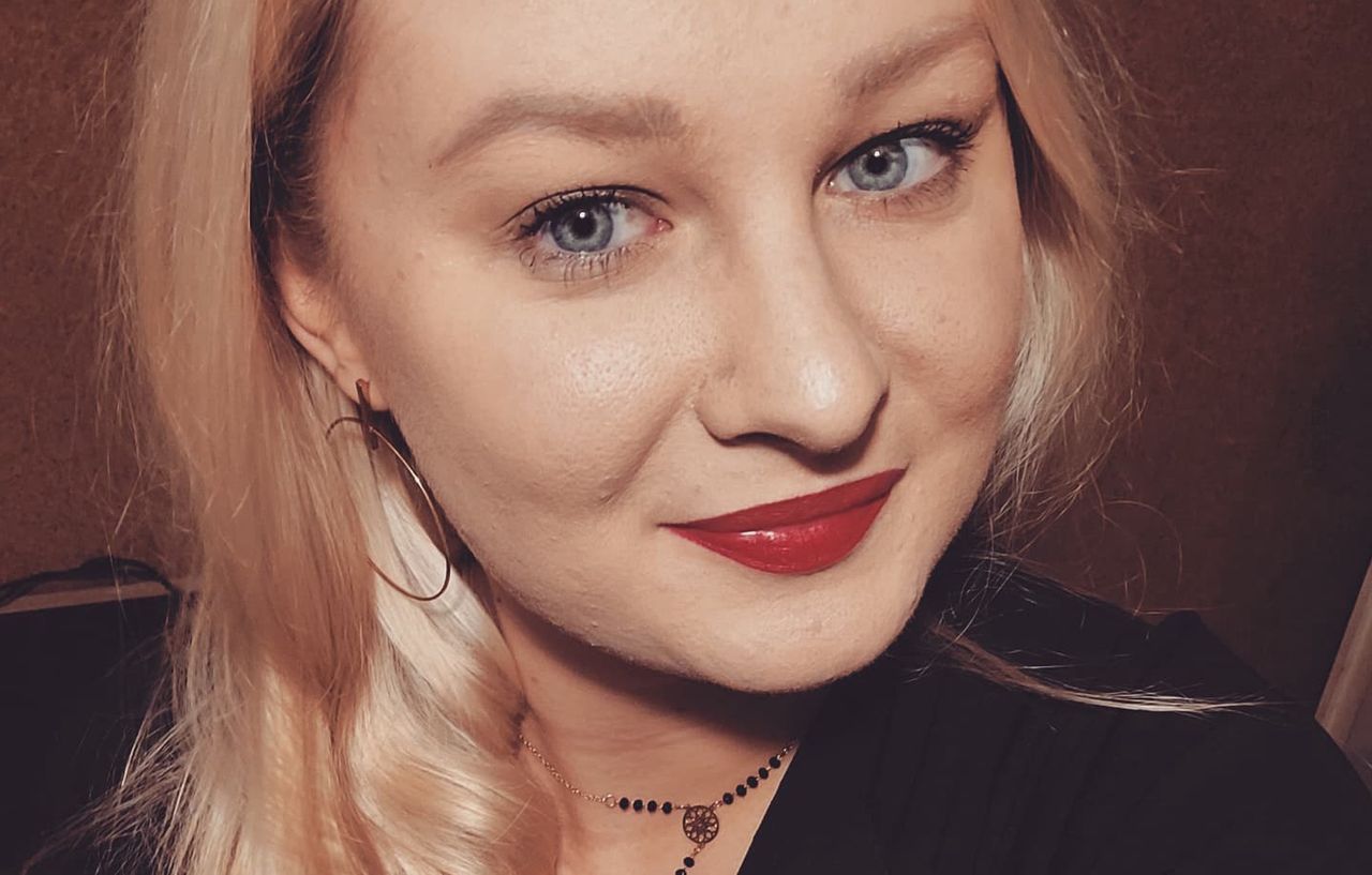 Julia jest szczęśliwie zakochana 