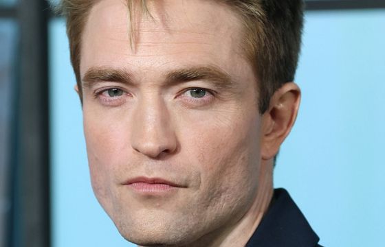 Robert Pattinson nową twarzą marki 1664. Globalna kampania już w 2026 roku