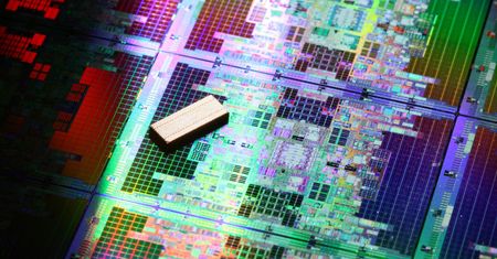 Czarne chmury nad Intelem - producent ma problemy z wdrożeniem 7 nm litografii