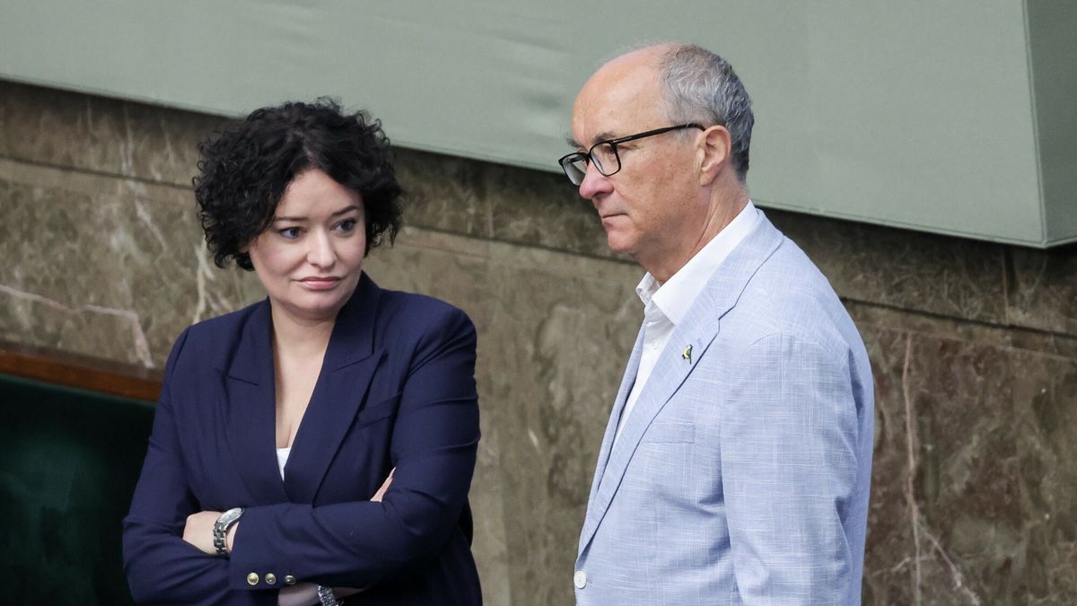 Szefowa klubu Lewicy Anna Maria Żukowska i lider partii 