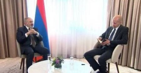 Putin traci sojusznika? "W wojnie z Ukrainą nie jesteśmy"