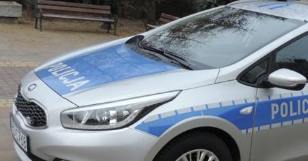 14-latek jechał hulajnogą. Uderzył w starszą kobietę