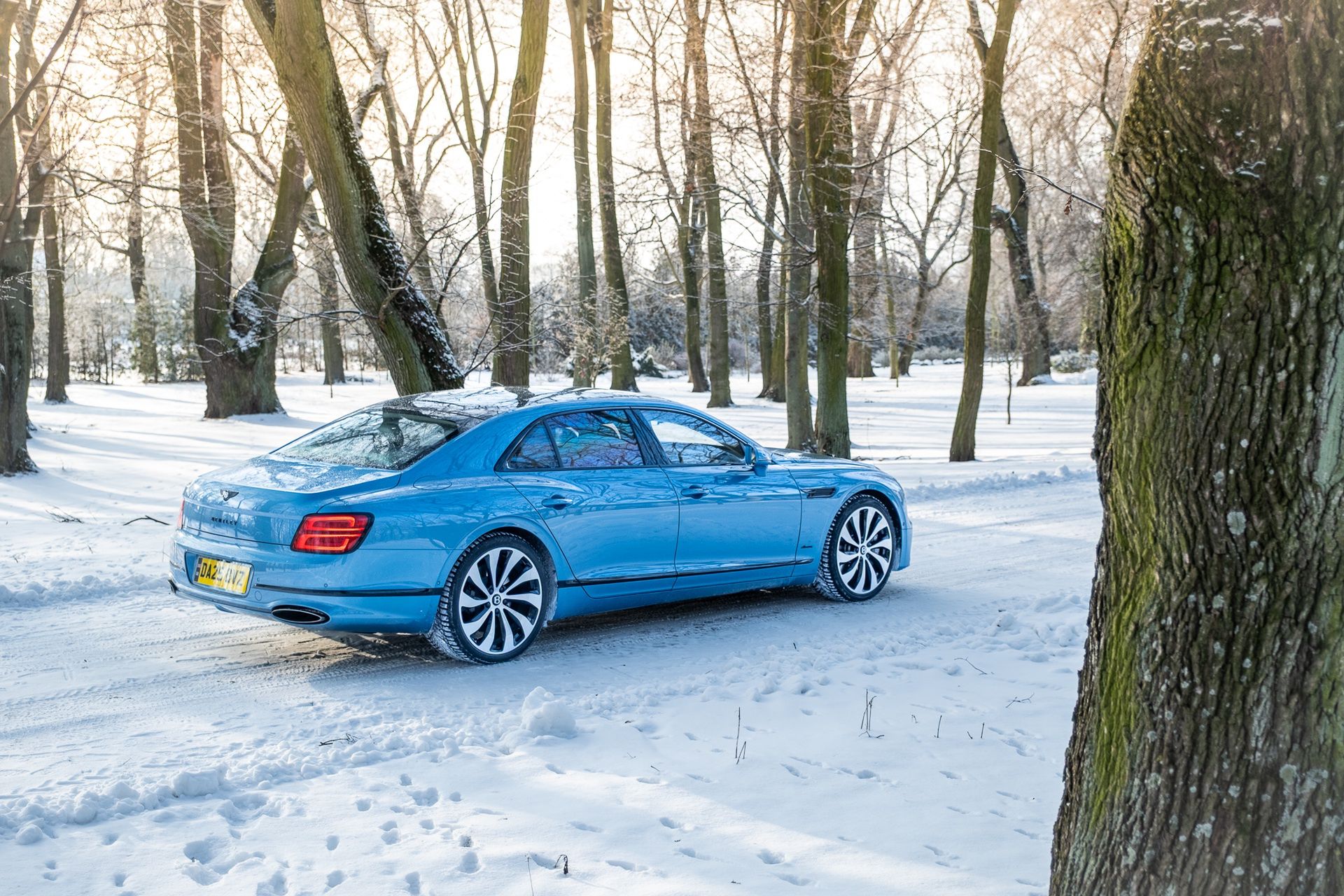 Bentley Flying Spur Azure (2026)