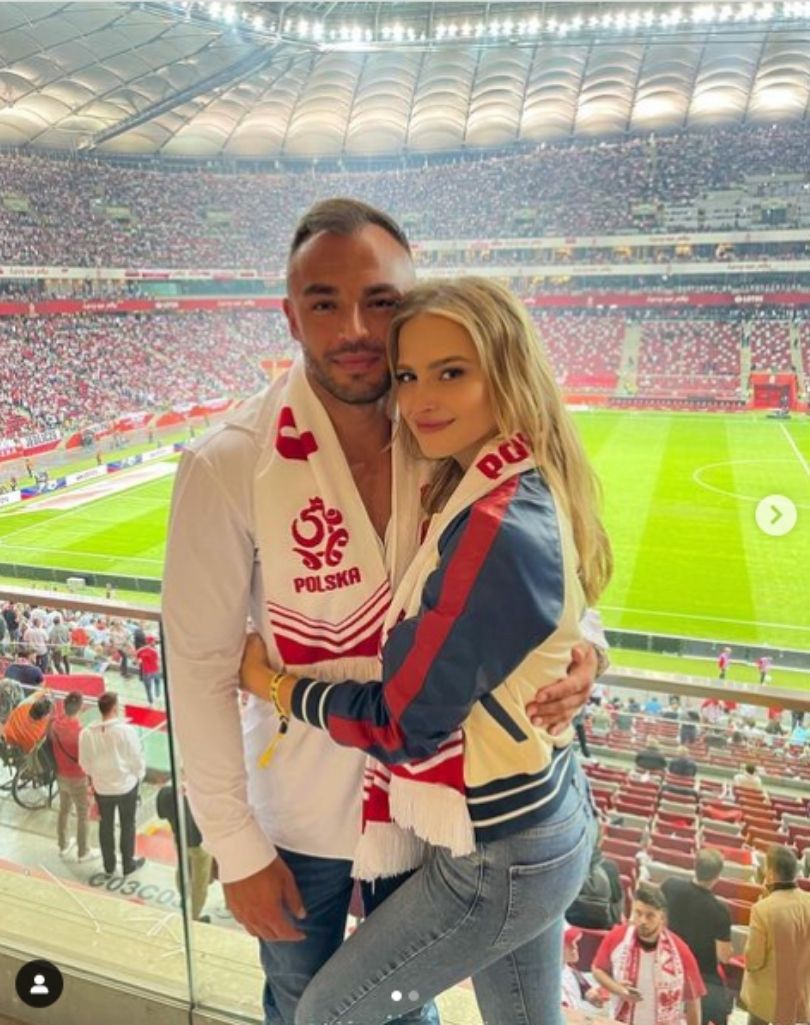 Karolina Pisarek pokazała przymiarki sukien ślubnych w cyklu "DD TVN"