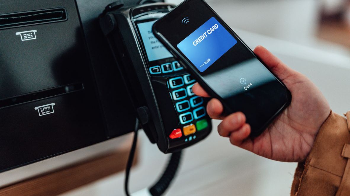 Credit Agricole podnosi ceny