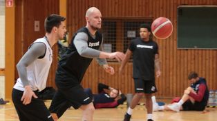 Łódź: Maciej Lampe chce być trenerem. Organizuje turniej koszykówki