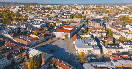 Pogoda w Kielcach. Prognoza na niedzielę 19 października. Chłodno i bez opadów