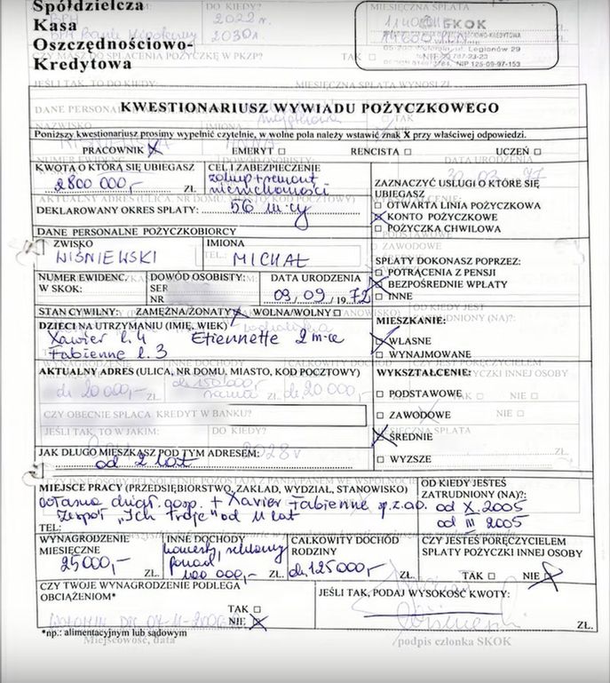 Zrzuty ekrany z materiału kanału Zero o Michale Wiśniewskim 
