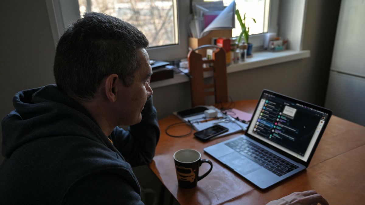 Praca zdalna to nowe wyzwanie dla pracodawców. Wymaga też legislacji